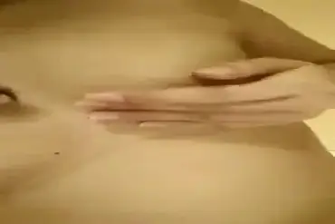 Cam Amoy Sedih Toket Kecil Tapi Memek Basah Gila